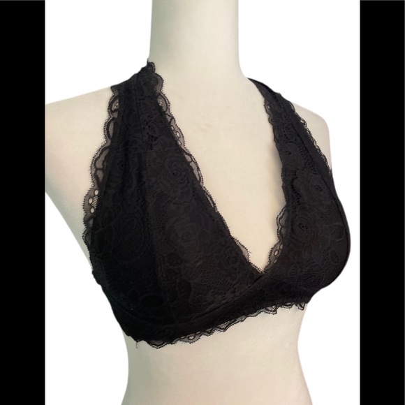 Free Press black lace halter bralette size L - Picture 2 of 11